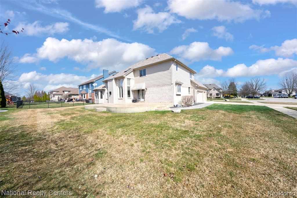 56175 Saint Andrews Drive, Macomb, MI 48042 — Photo 24
