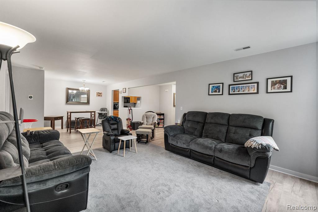 4436 Berkshire Drive, 173, Sterling Heights, MI 48314 — Photo 3