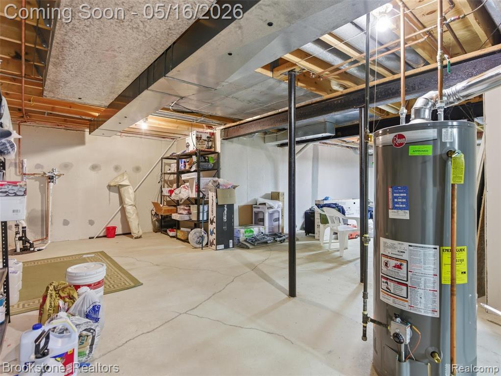 47318 Cider Mill Drive, Novi, MI — Photo 40