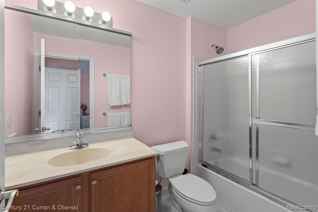 15892 CRYSTAL DOWNS E, Northville, MI 48168 — Photo 37