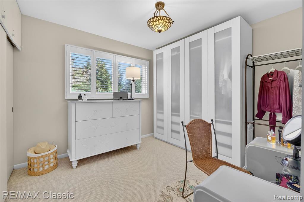 4731 Pickering Road, Bloomfield Hills, MI 48301 — Photo 36