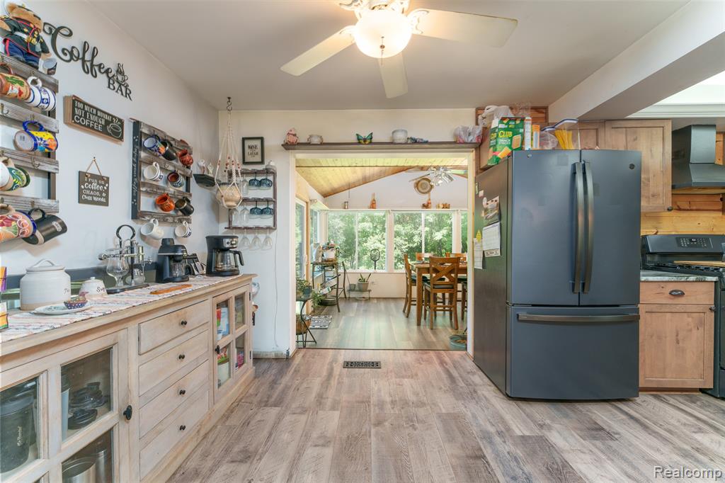 940 Rowland Road, Leonard, MI 48367 — Photo 24
