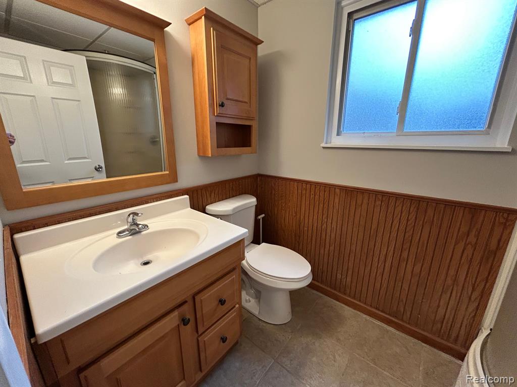 400 WOLFE Road, Ortonville, MI 48462 — Photo 23