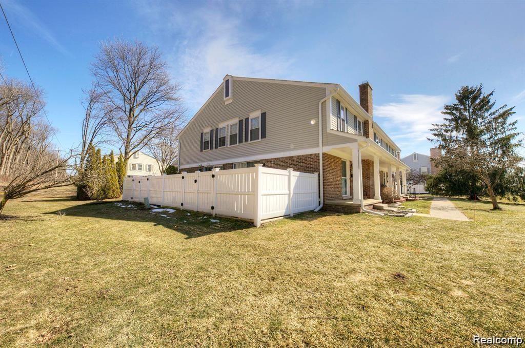 42140 PELLSTON Drive, Northville, MI 48167 — Photo 26