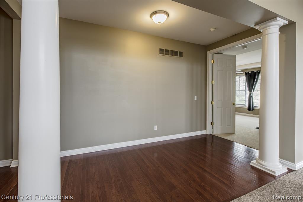 6410 Enclave Drive, Clarkston, MI 48348 — Photo 20