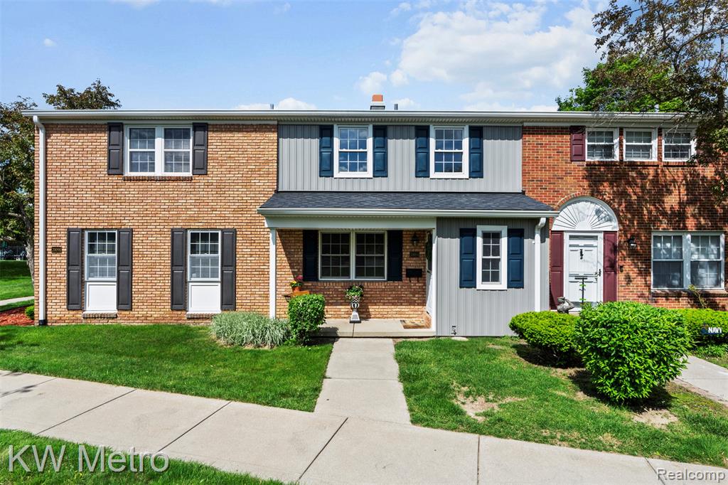 20094 Bryn Mawr Court, 166, Northville, MI 48167 — Photo 2