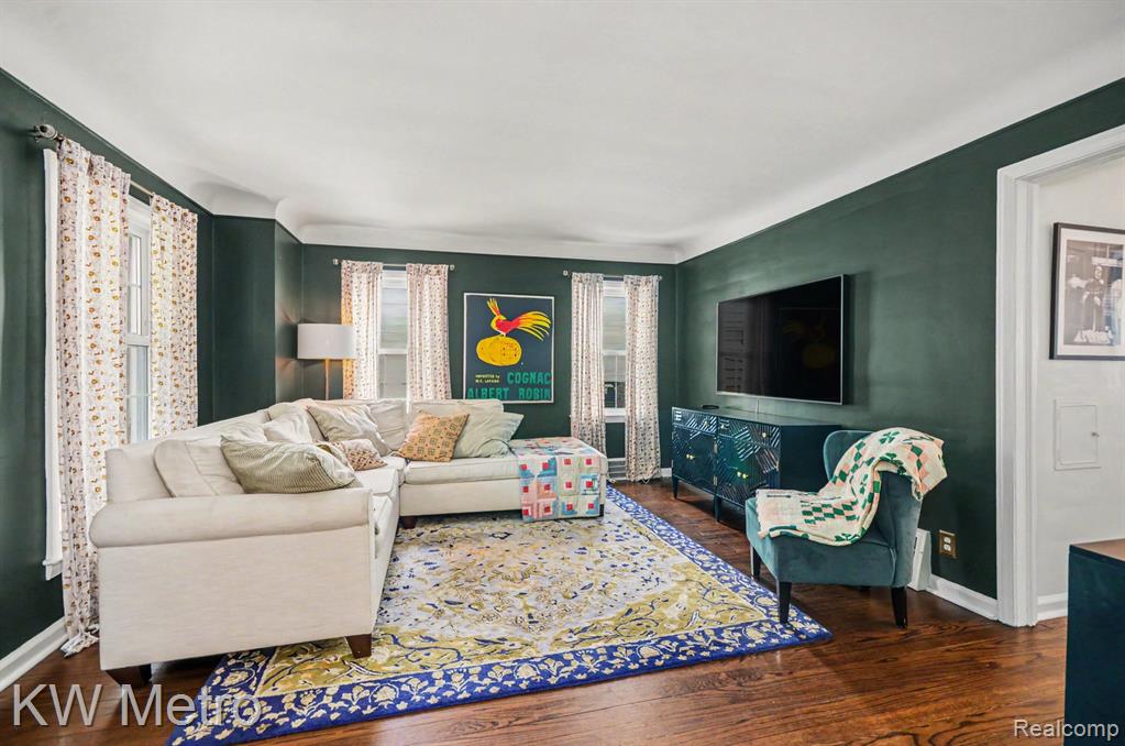 615 Royal Avenue, Royal Oak, MI 48073 — Photo 5