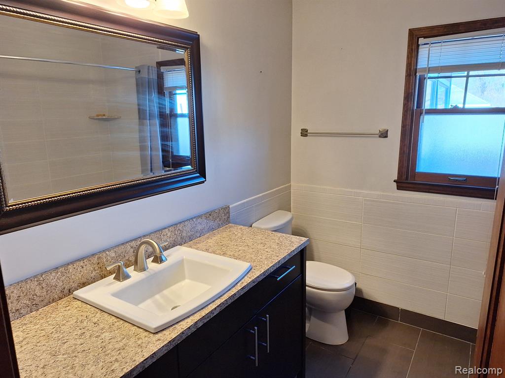 610 W 4TH Street, Royal Oak, MI 48067 — Photo 7