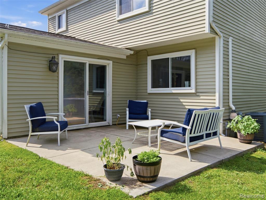 4040 Taggett Lake Drive, Highland, MI — Photo 35