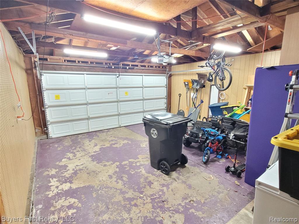 26040 Marlowe Place, Oak Park, MI 48237 — Photo 26