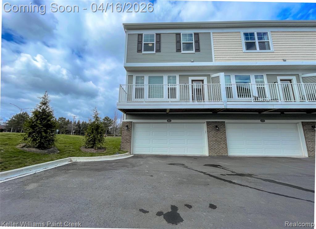 4957 Treeside Lane, Troy, MI 48098 — Photo 33