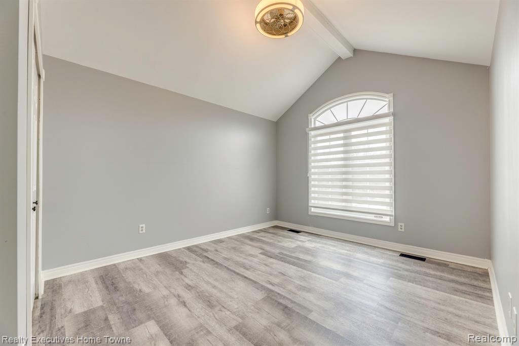 48896 KINGS Drive, Shelby Twp, MI 48315 — Photo 12