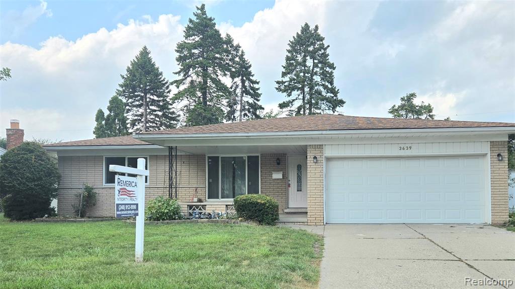 3639 Pall Drive, Warren, MI 48092