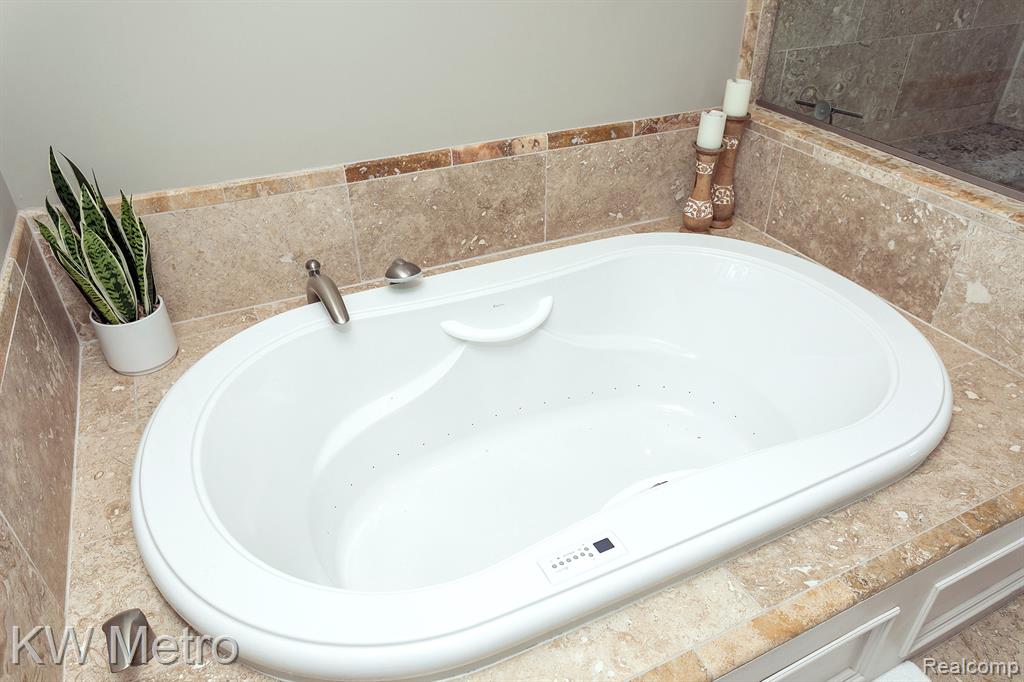 4309 ROBINWOOD Avenue, Royal Oak, MI 48073 — Photo 30