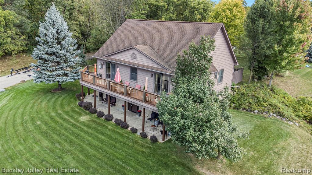 928 WESTWIND SHORE Drive, Howell, MI 48843 — Photo 29