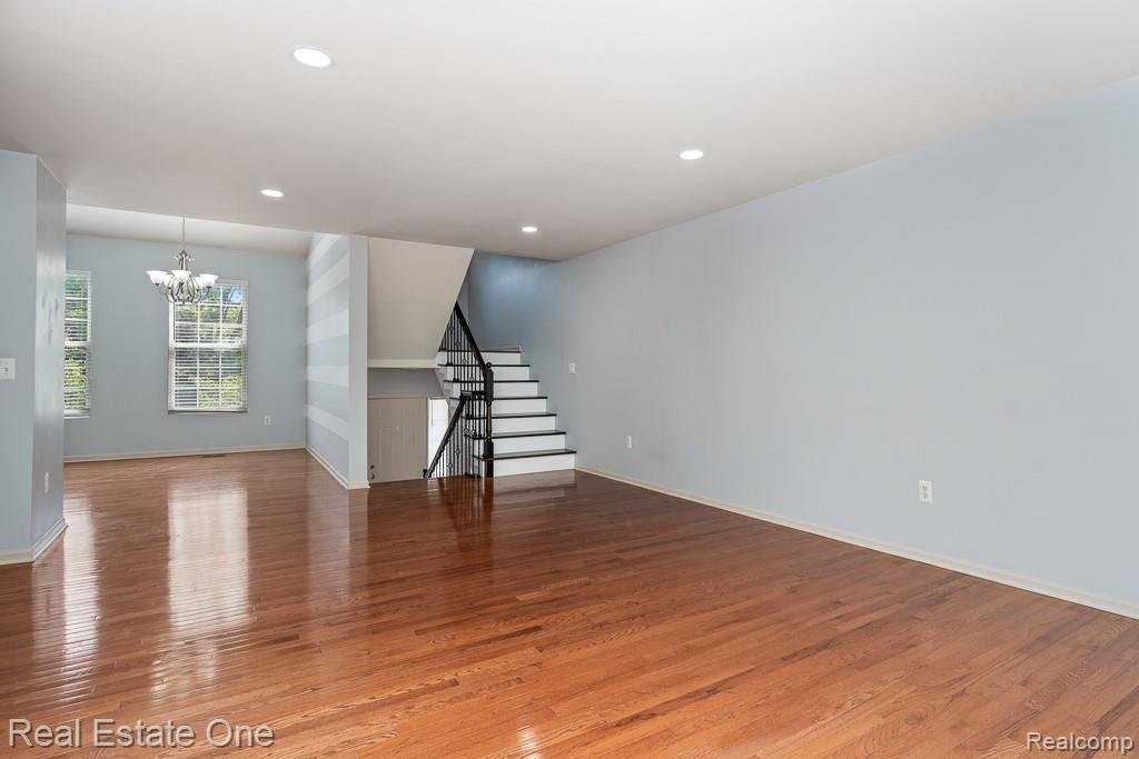 6963 Edgewater Drive, Troy, MI 48085 — Photo 4