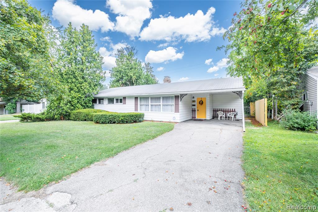 1814 Carmanbrook Parkway, Flint, MI 48507 — Photo 17