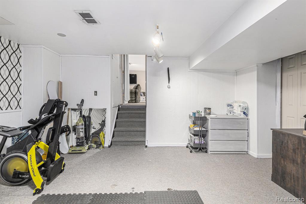 6507 Amy Drive, Clarkston, MI 48348 — Photo 30