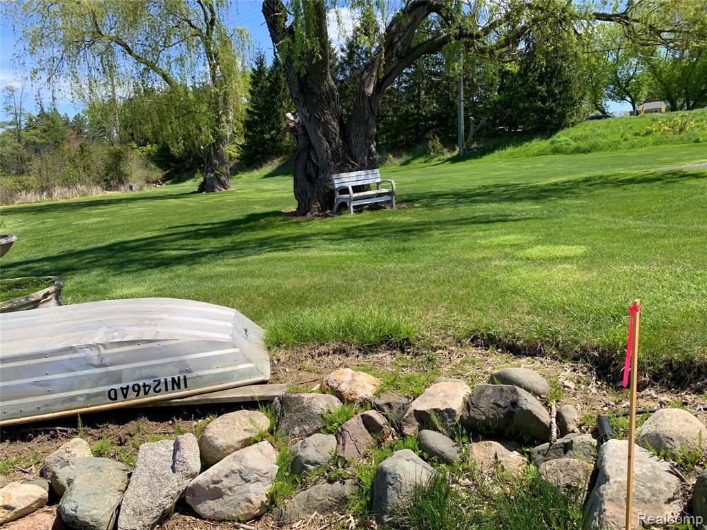 2400 S Baldwin Road, Lake Orion, MI — Photo 3