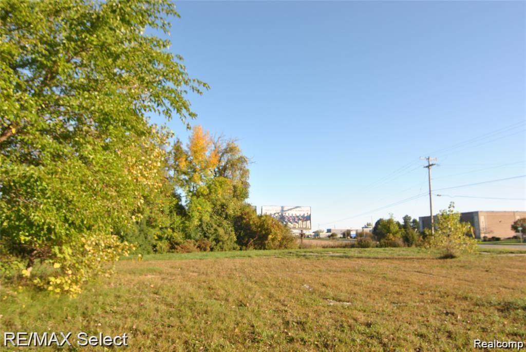 6483 BAY, Saginaw, MI 48604 — Photo 10