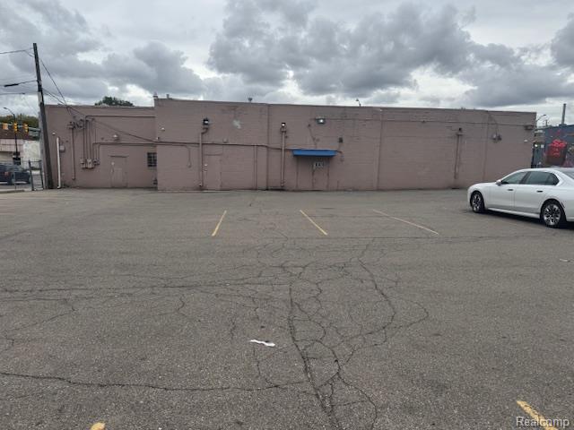 16900 W Warren Avenue - Photo 4