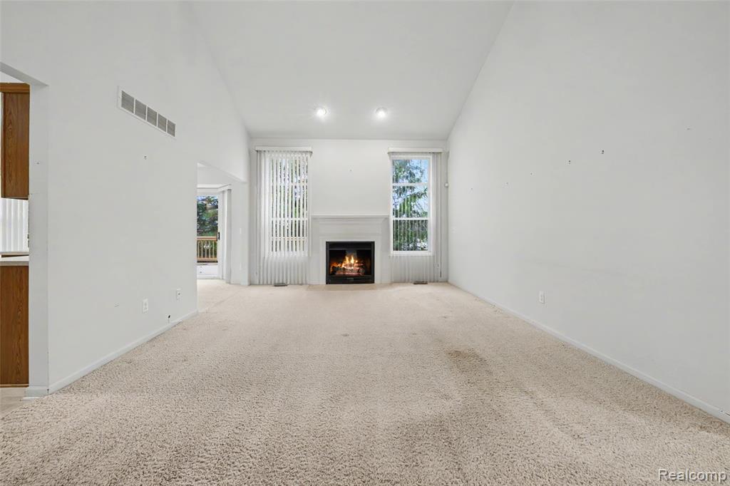 45467 Coachfort Drive, Macomb, MI 48044 — Photo 15