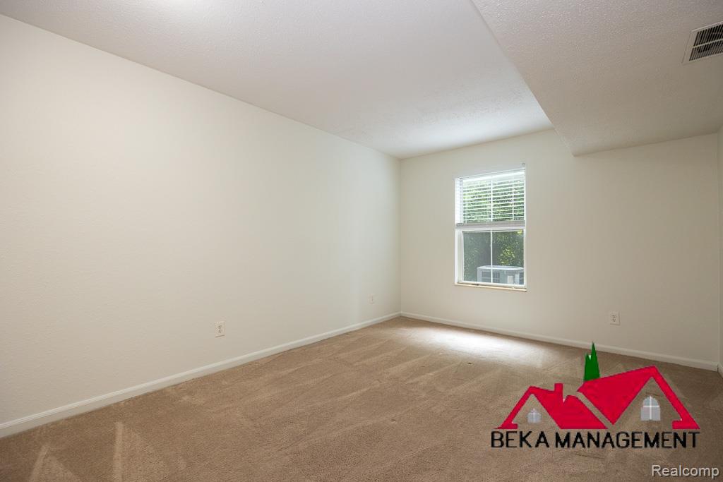 127 Fieldcrest Street, Ann Arbor, MI 48103 — Photo 15
