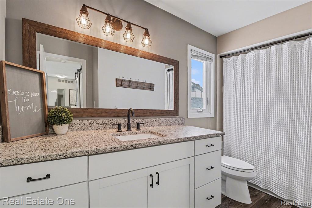 4813 Pickford Drive, Troy, MI 48085 — Photo 6