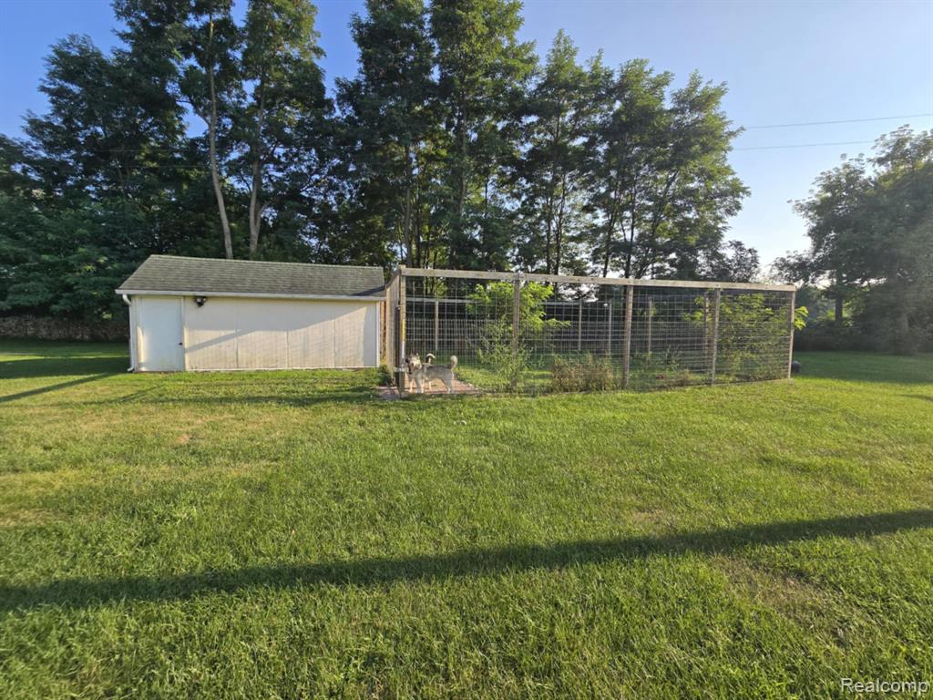 7647 Kitchen Road, Wales, MI — Photo 8