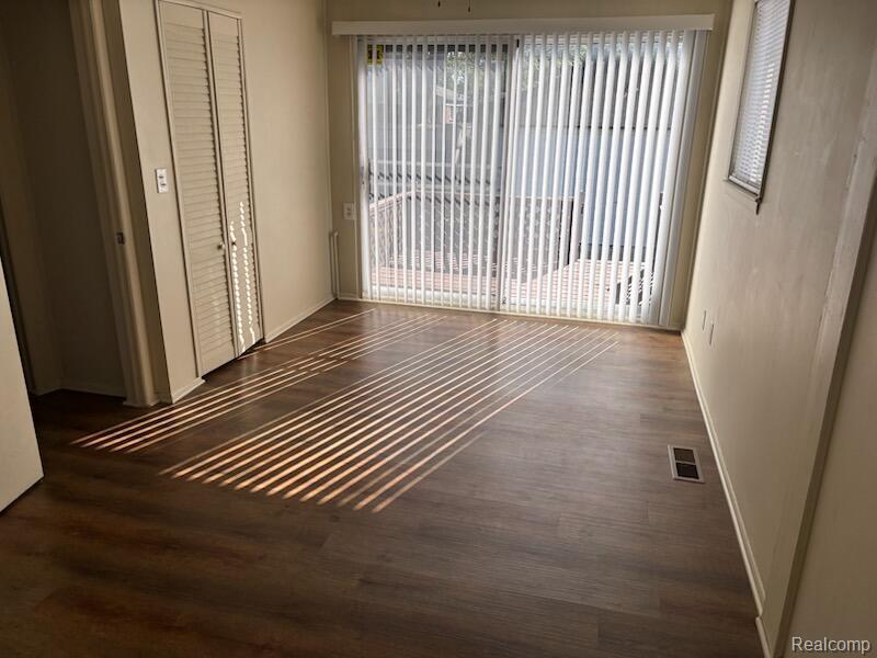 5630 N CROWN Street, Westland, MI — Photo 10