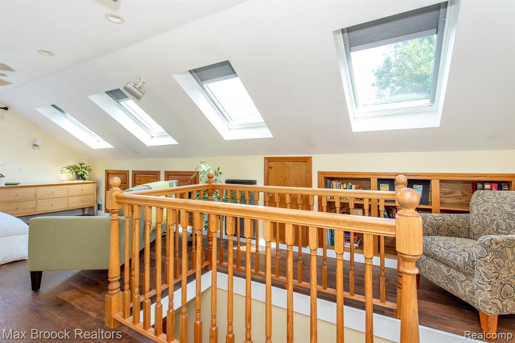 10564 Lasalle Boulevard, Huntington Woods, MI — Photo 27