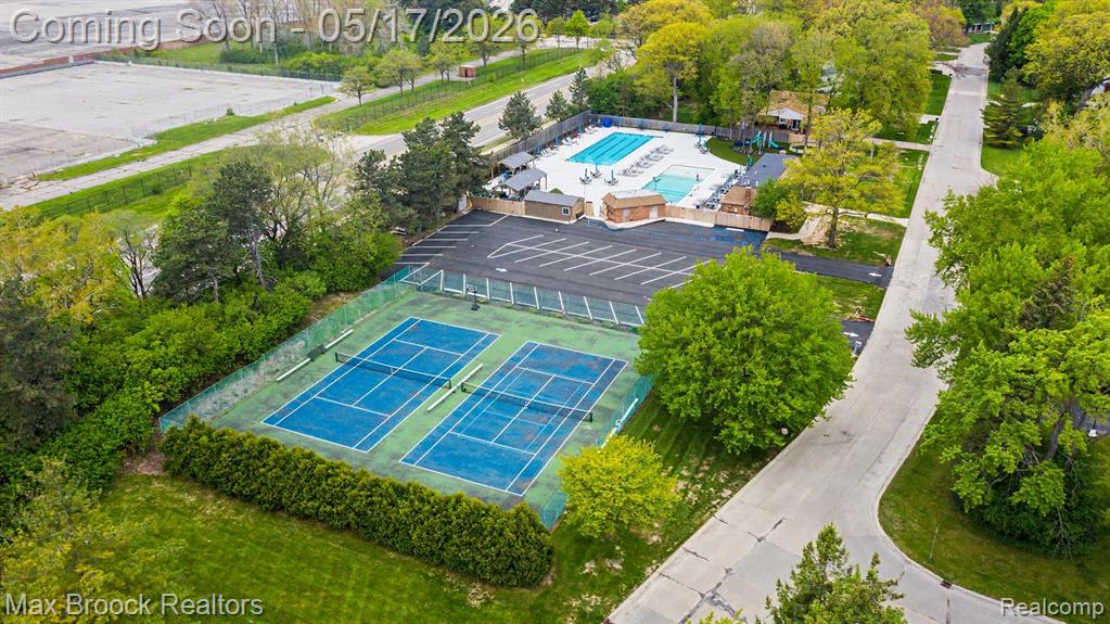 2004 Bootmaker Lane, Bloomfield Hills, MI 48304 — Photo 32