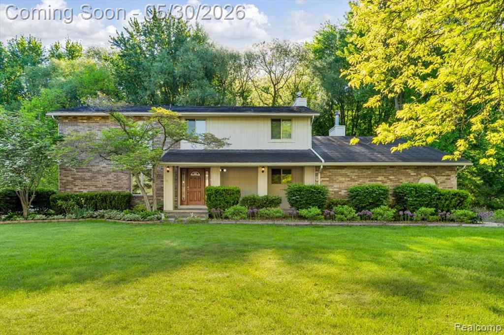 29100 Creek Bend Drive, Farmington, MI 48331