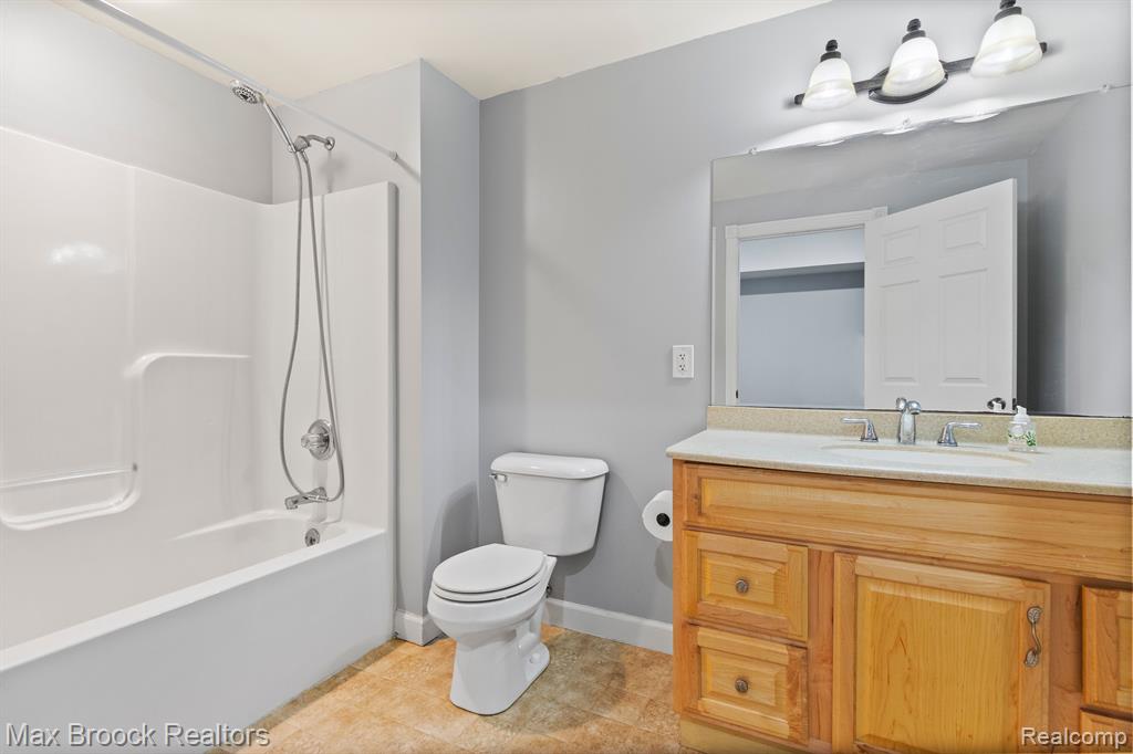 3565 JONES Road, North Branch, MI 48461 — Photo 37