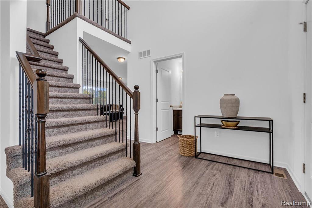 6555 BRISTOL Drive, Van Buren, MI 48111 — Photo 4