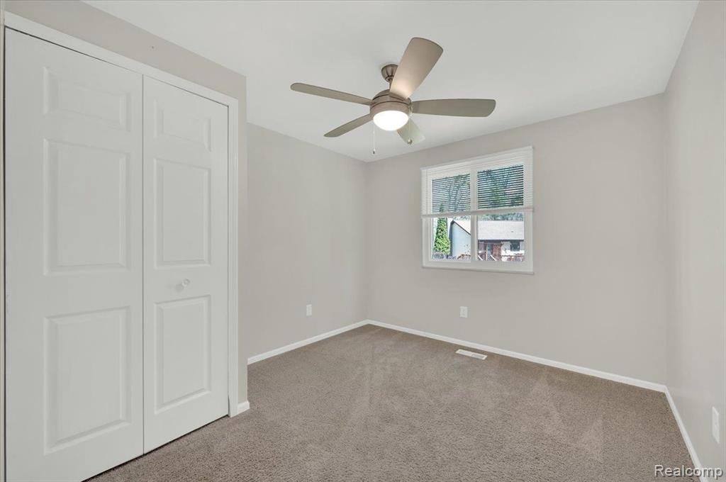 4965 CRESTVIEW Drive, Clarkston, MI 48348 — Photo 16