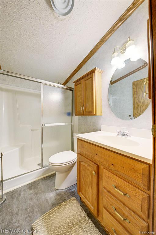 4626 WALTAN Road, Vassar, MI 48768 — Photo 38