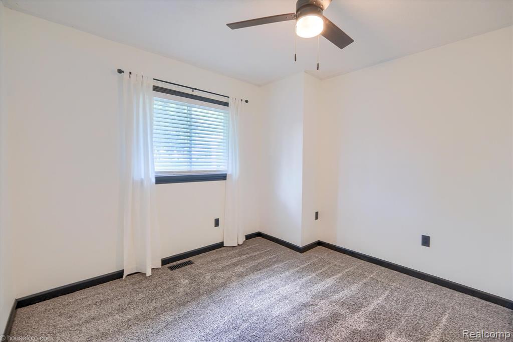 3395 Sandy Shore Drive, Metamora, MI 48455 — Photo 42