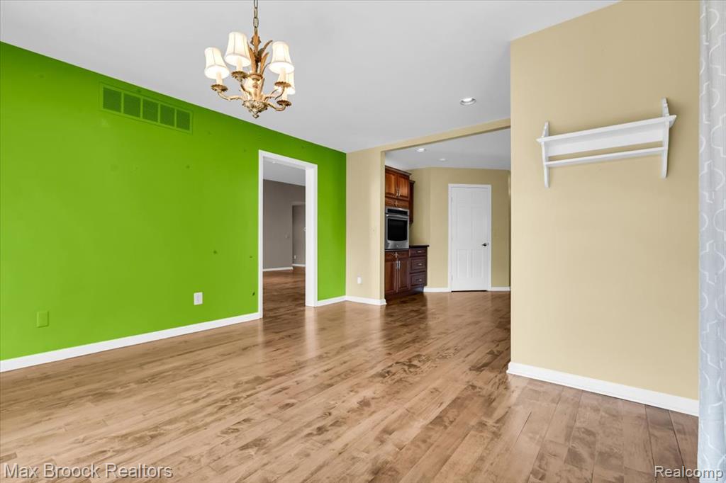 11633 Lorenz Way, Plymouth, MI 48170 — Photo 10