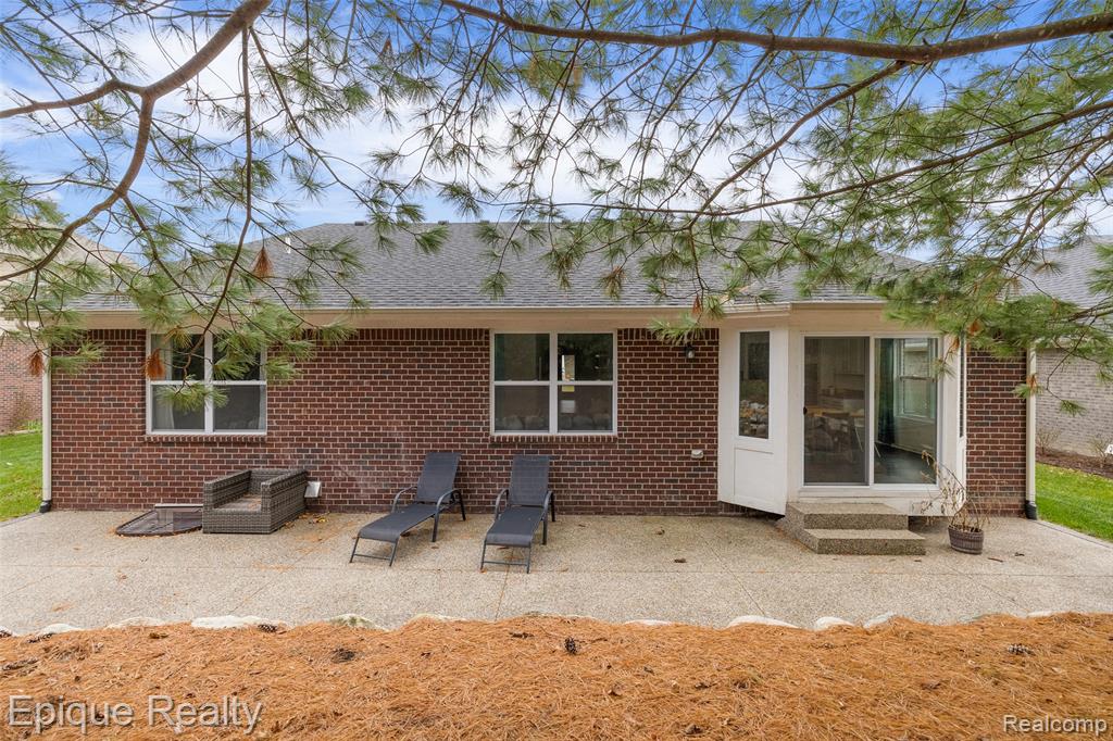 86 Crosbie, Lake Orion, MI 48362 — Photo 6