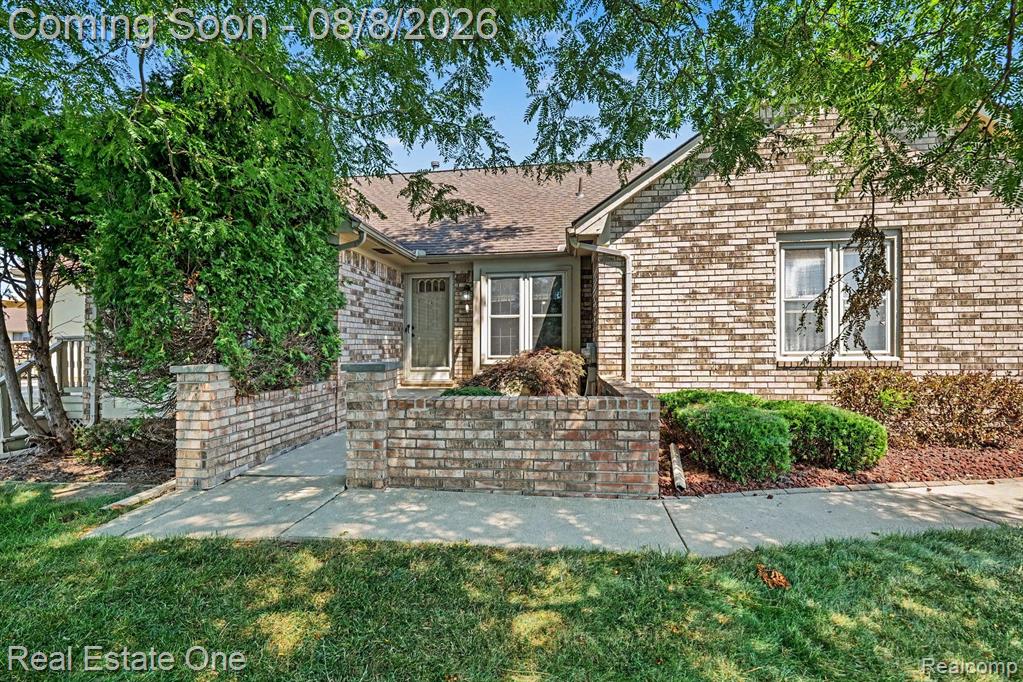 43421 Riverbend Boulevard, 48, Clinton Twp, MI 48038