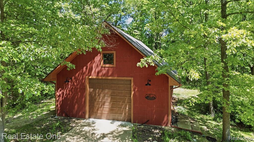 3559 Perry Lake Road, Ortonville, MI 48462 — Photo 32
