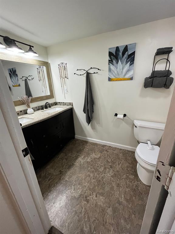 425 SCHOOLHOUSE Street, Ortonville, MI 48462 — Photo 35