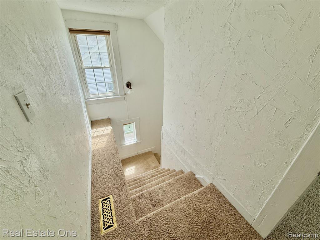 865 Grant Avenue, Clawson, MI — Photo 32