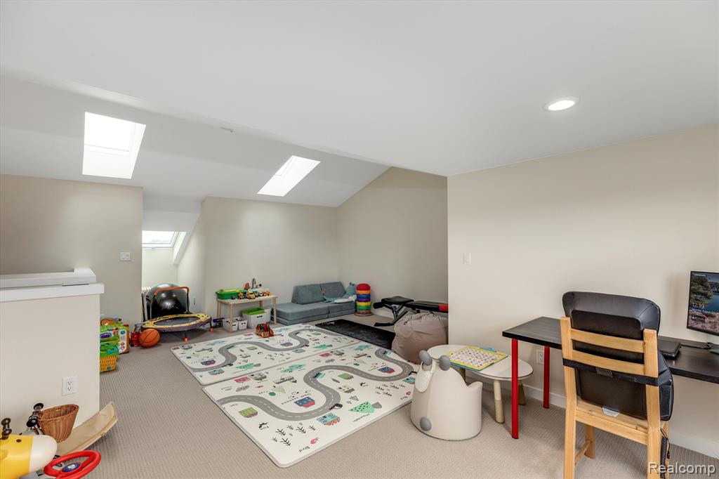 2846 RIDINGTON Road, Ann Arbor, MI 48105 — Photo 29