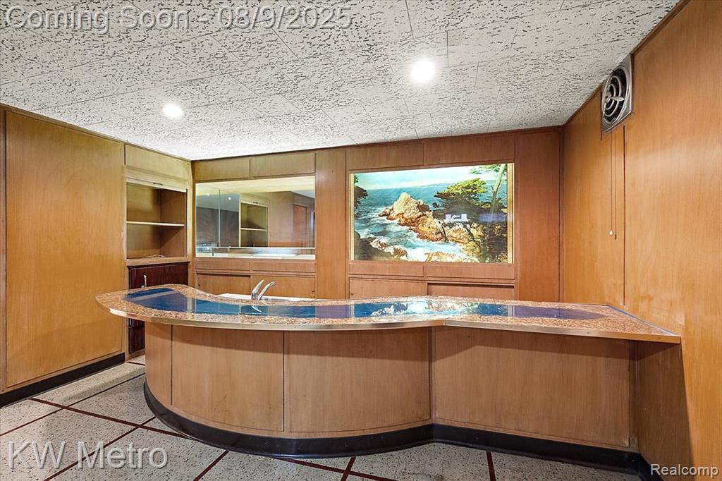 18241 Dunblaine Avenue, Beverly Hills, MI 48025 — Photo 63