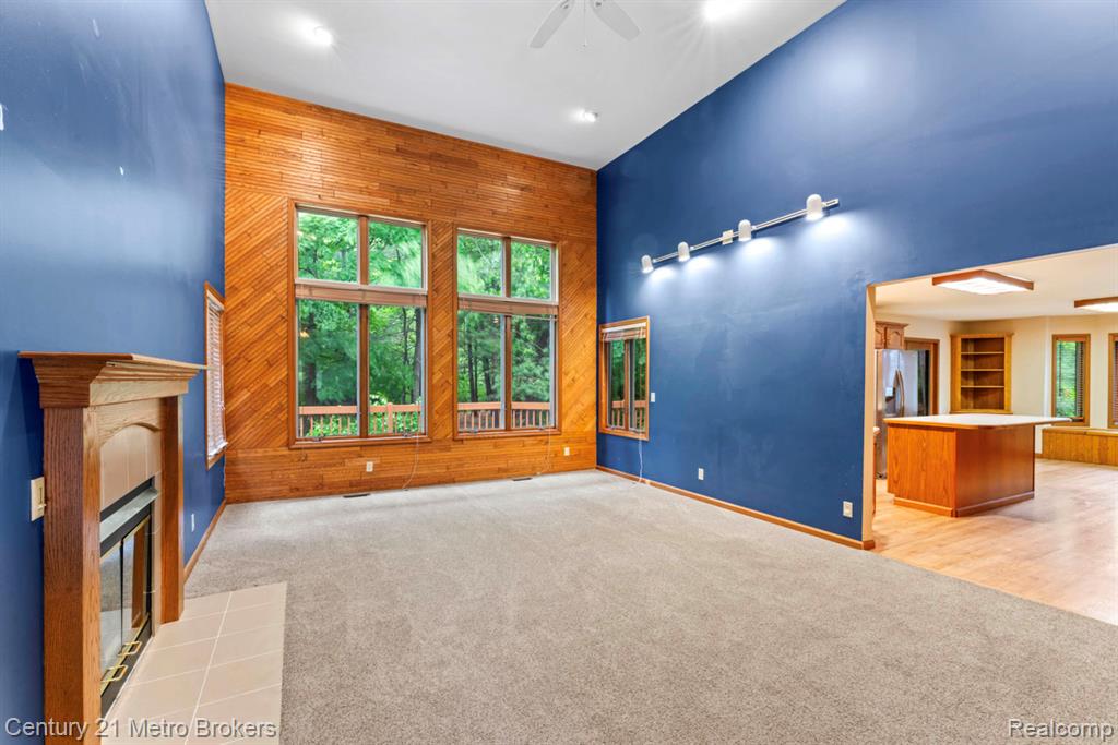 751 River Edge Court, Flushing, MI 48433 — Photo 5