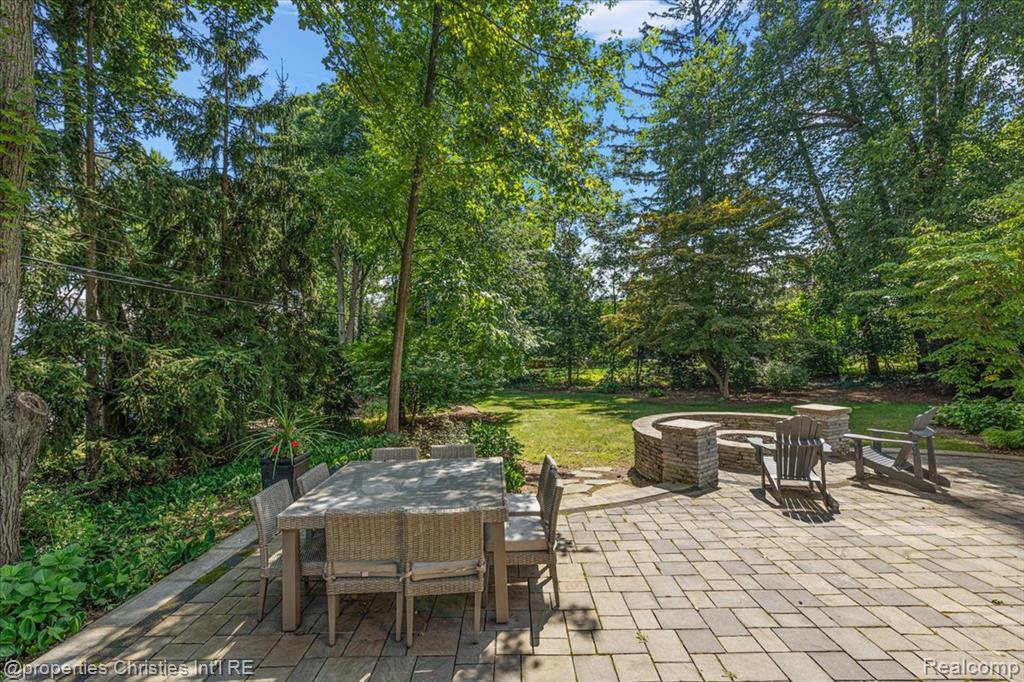 3535 Wooddale Court, Bloomfield, MI 48301 — Photo 61