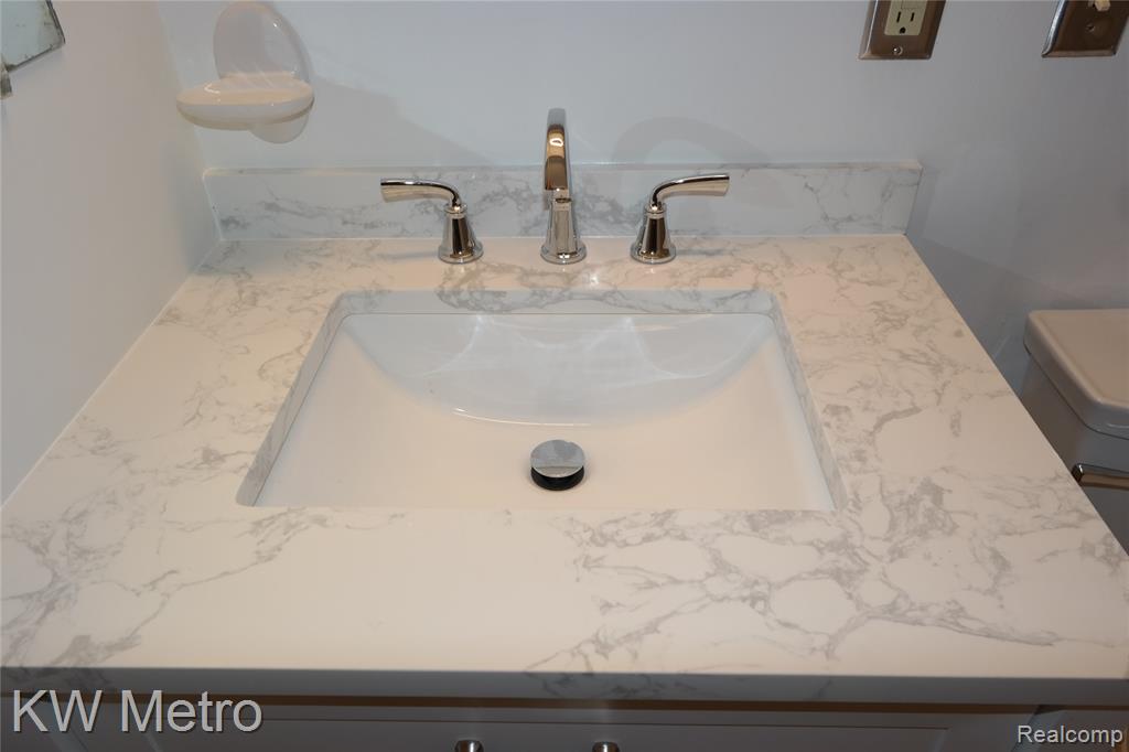 630 Ann Street, Birmingham, MI 48009 — Photo 19