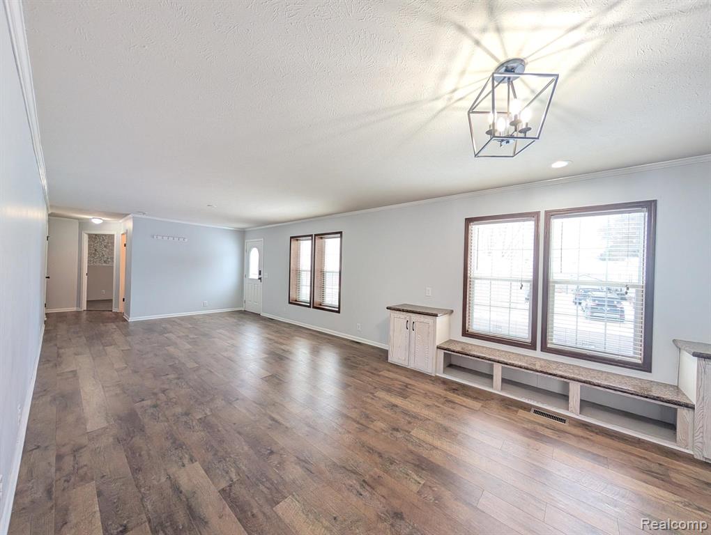 11045 Woodland Ridge Court, South Lyon, MI 48178 — Photo 10